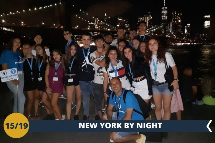 NEW YORK BY NIGHT: SEAPORT by night per ammirare la zona di New York che maggiormente conserva i segni del passato mercantile della città